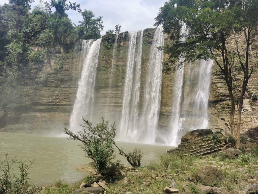 Niludhan Falls in Bayawan, Negros Oriental | Travel Guide
