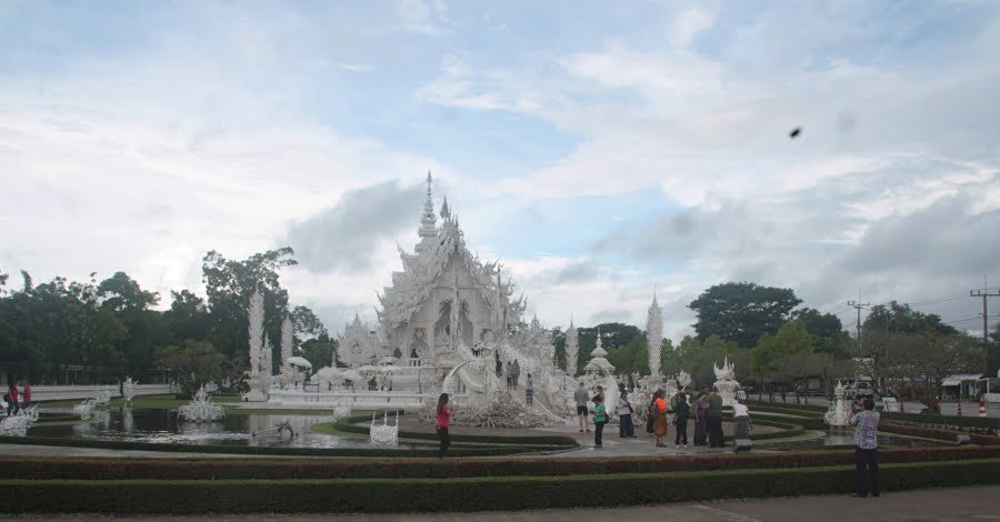 Wat Rong Khun/White Temple