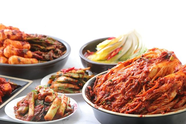 Kimchi : Flavor, Health, and Culture